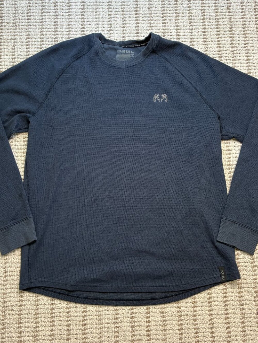 KUIU Waffle Knit Henley Long Sleeve Shirt Mens XL Navy Blue Hunting Base Layer